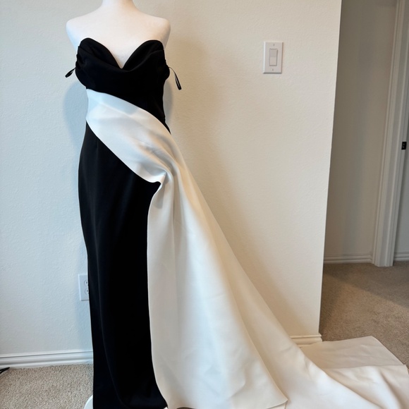 ASOS Black and White Gown - Picture 2 of 11